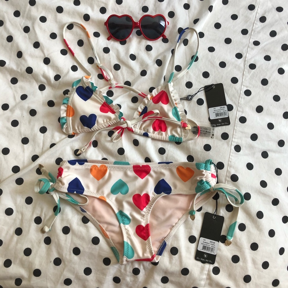 Wildfox Vintage Hearts Ruffle Bikini Top👙 XS